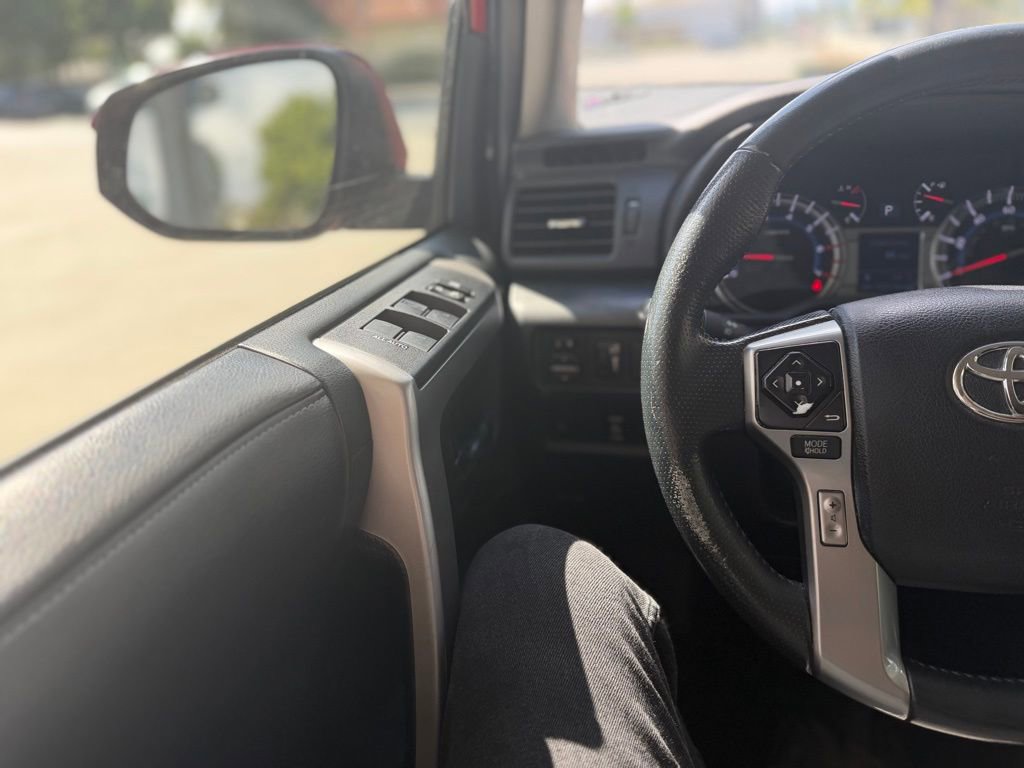 Used 2016 Toyota 4Runner SR5 image 8