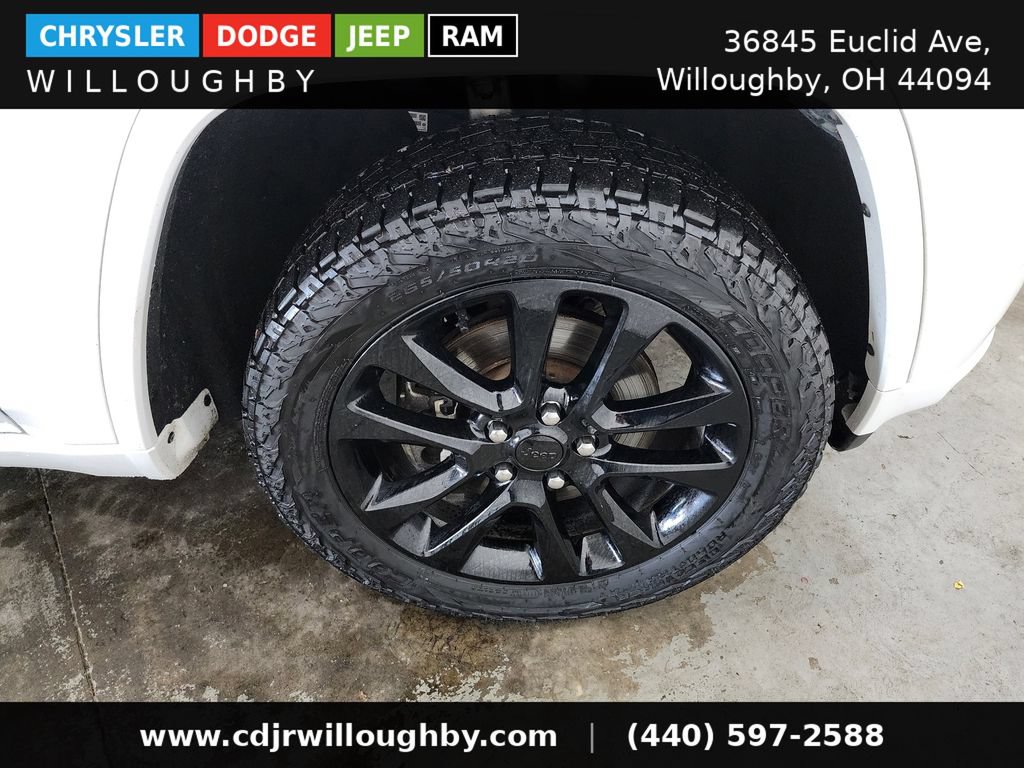 Used 2021 Jeep Grand Cherokee Laredo X AWD/4WD image 42