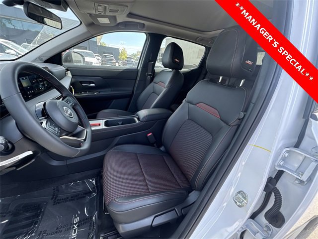 New 2025 Nissan Kicks SR w/ SR Premium Package image 11