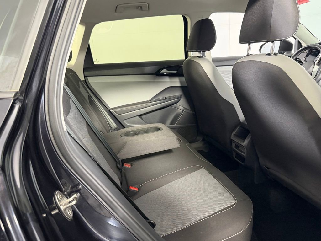 Used 2024 Volkswagen Taos S FWD image 27