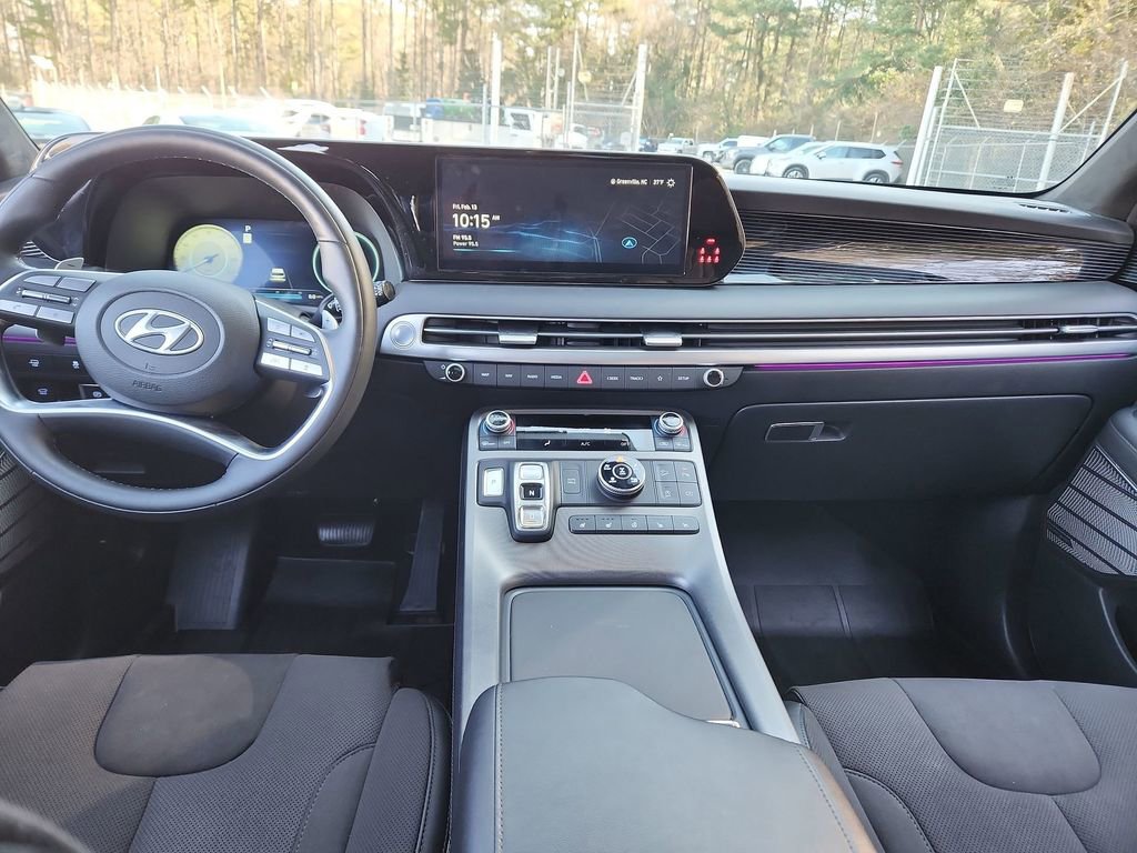 Used 2024 Hyundai Palisade Calligraphy image 11