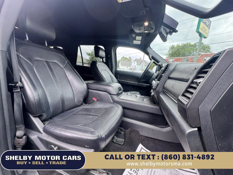 Used 2019 Ford Expedition Max Limited image 16