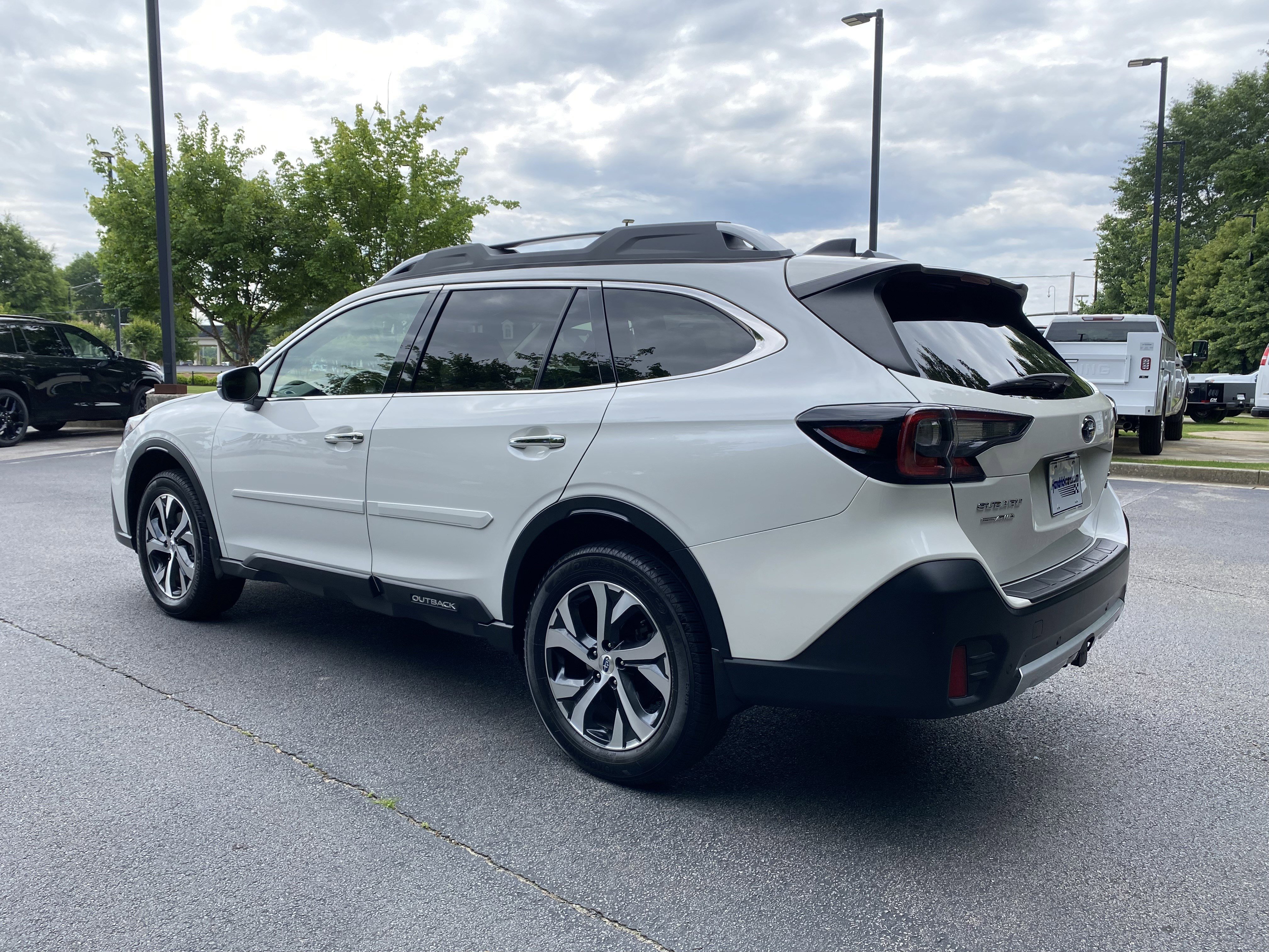 Used 2021 Subaru Outback Touring XT AWD/4WD image 7