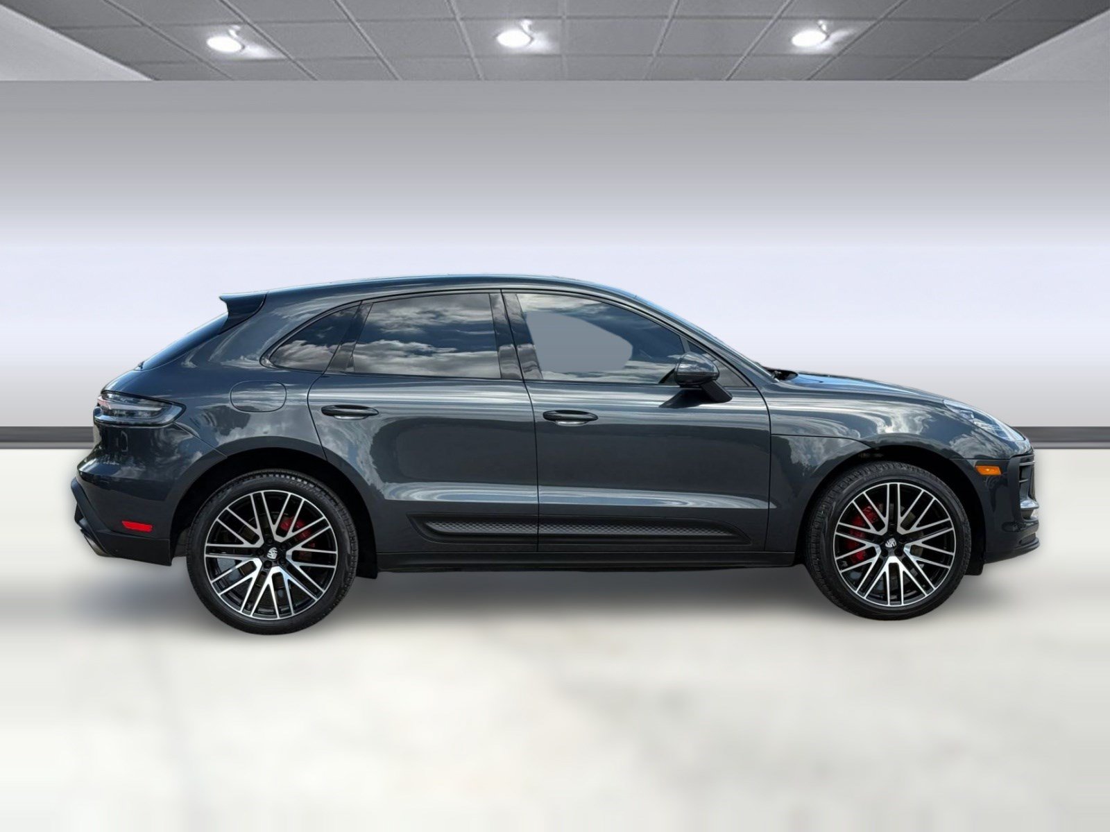 Used 2024 Porsche Macan S AWD/4WD image 8