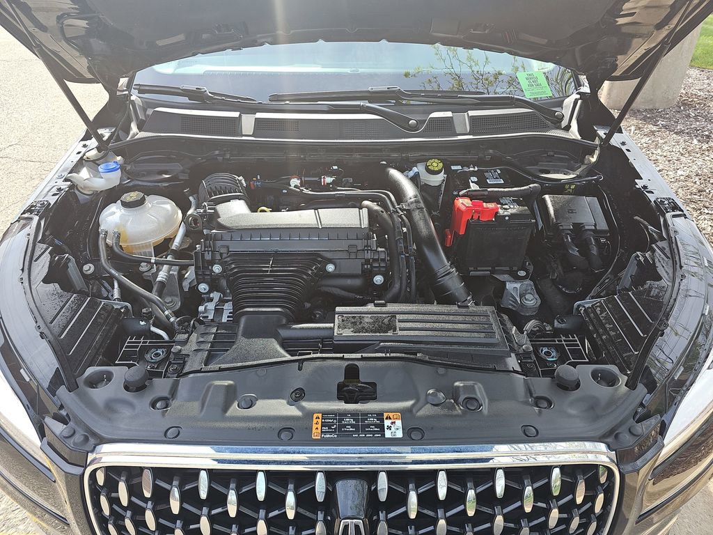 Used 2023 Lincoln Corsair Reserve image 27