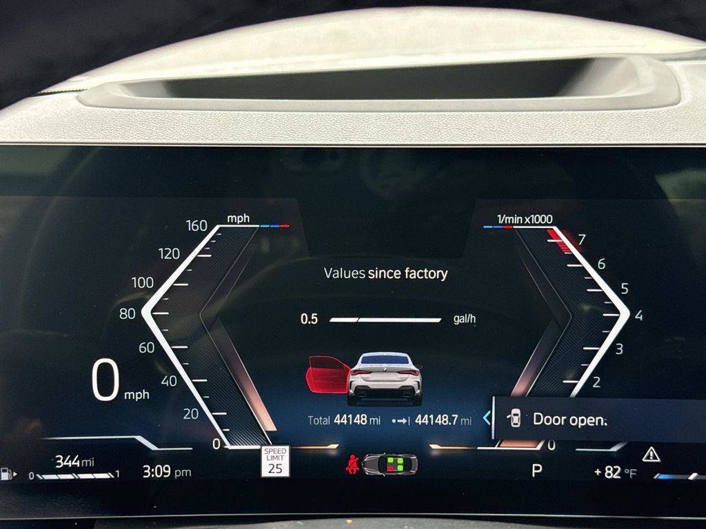 Used 2024 BMW 440i xDrive Coupe w/ Premium Package AWD/4WD image 25