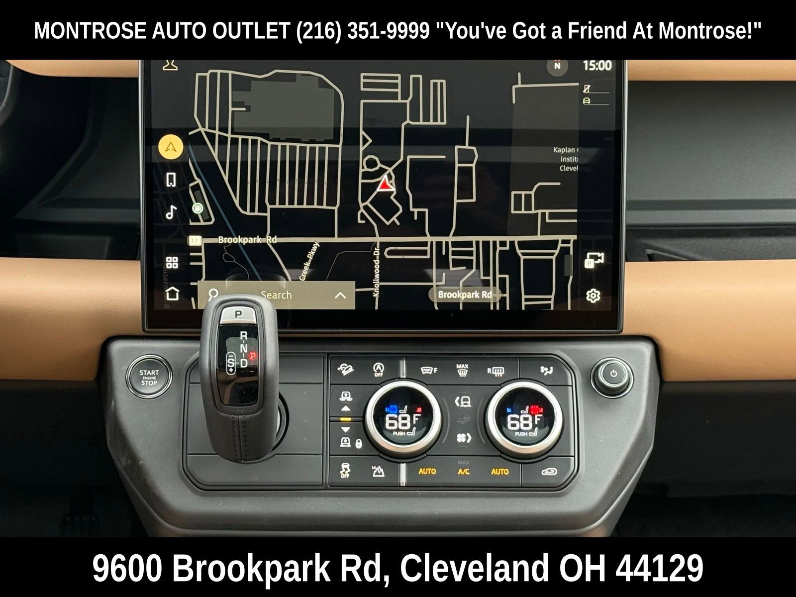 New 2026 Land Rover Defender 110 X-Dynamic SE image 19