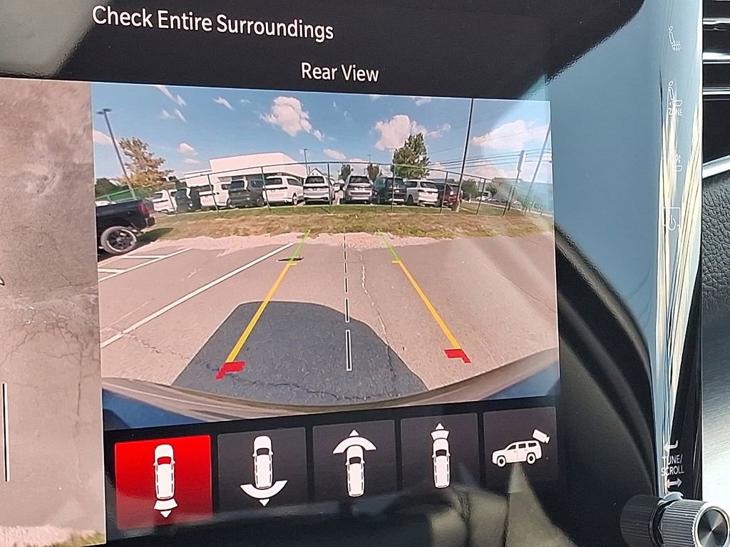 New 2025 Jeep Wagoneer L Series II image 4