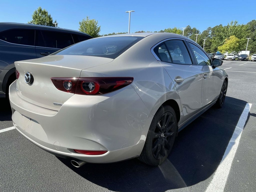 Used 2025 MAZDA MAZDA3 s FWD image 10
