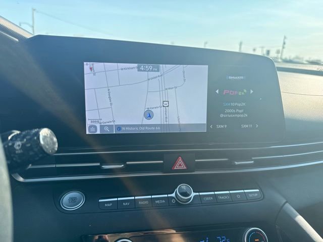 Used 2021 Hyundai Elantra Limited image 31