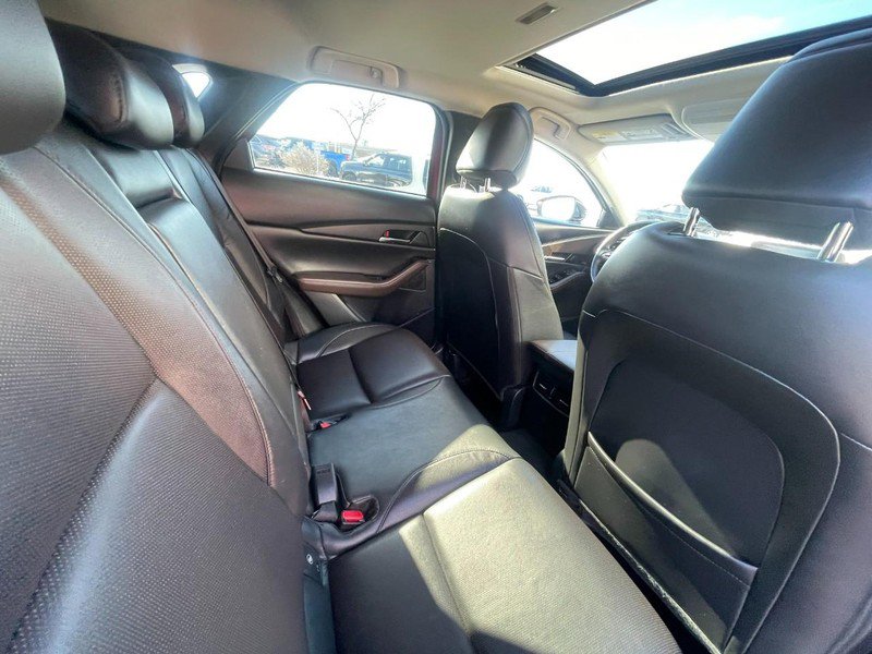 Used 2021 MAZDA CX-30 2.5 Turbo w/ Premium Package image 14