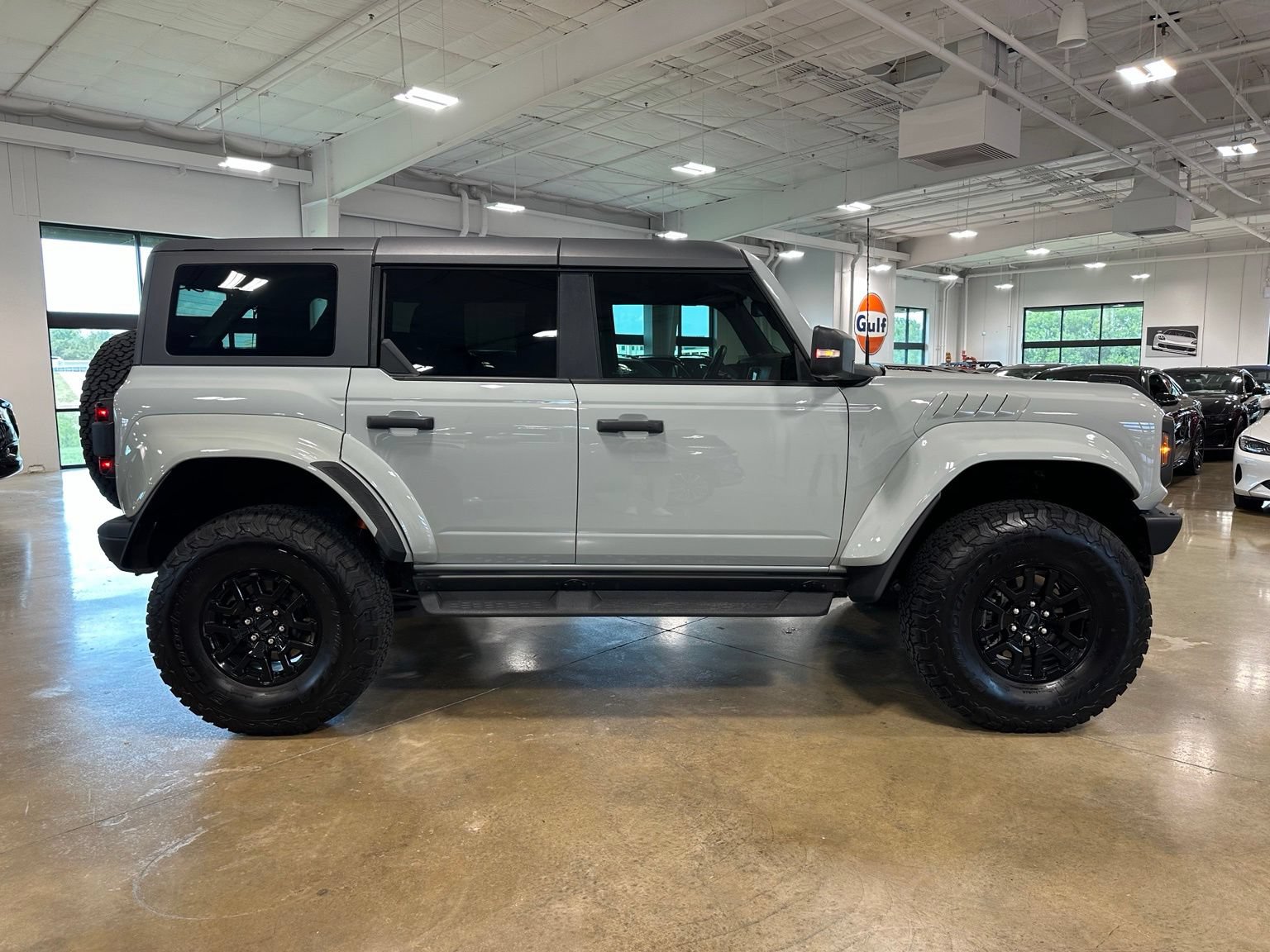 Used 2024 Ford Bronco Raptor AWD/4WD image 8