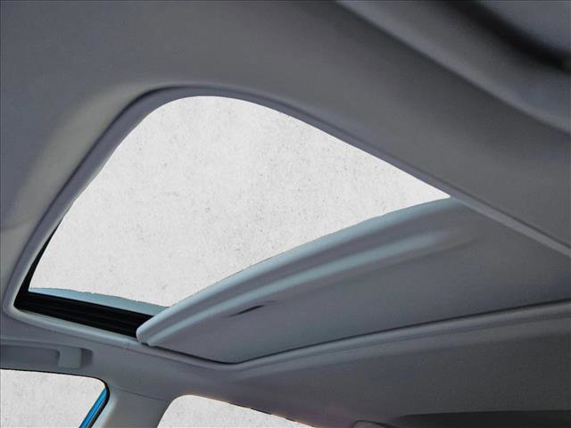 Used 2018 Toyota RAV4 XLE FWD image 15
