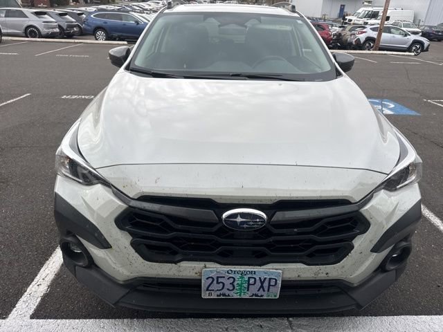 Used 2025 Subaru Crosstrek 2.0i Premium image 2