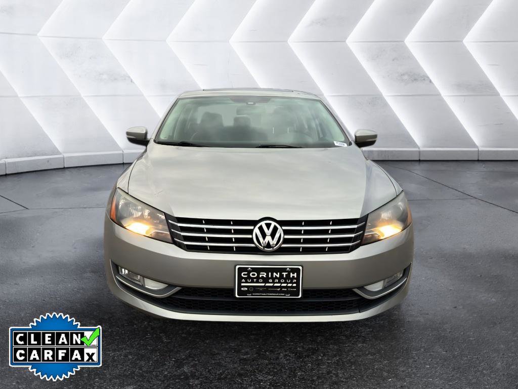 Used 2014 Volkswagen Passat TDI SE image 2