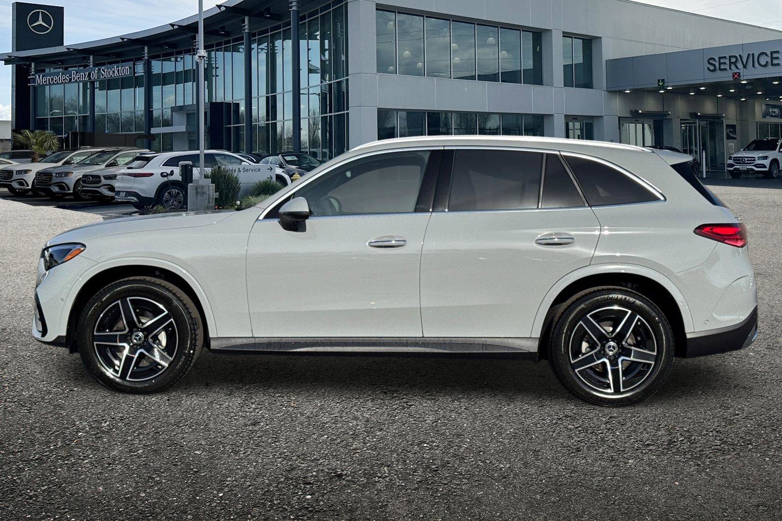 New 2026 Mercedes-Benz GLC 300 4MATIC image 7