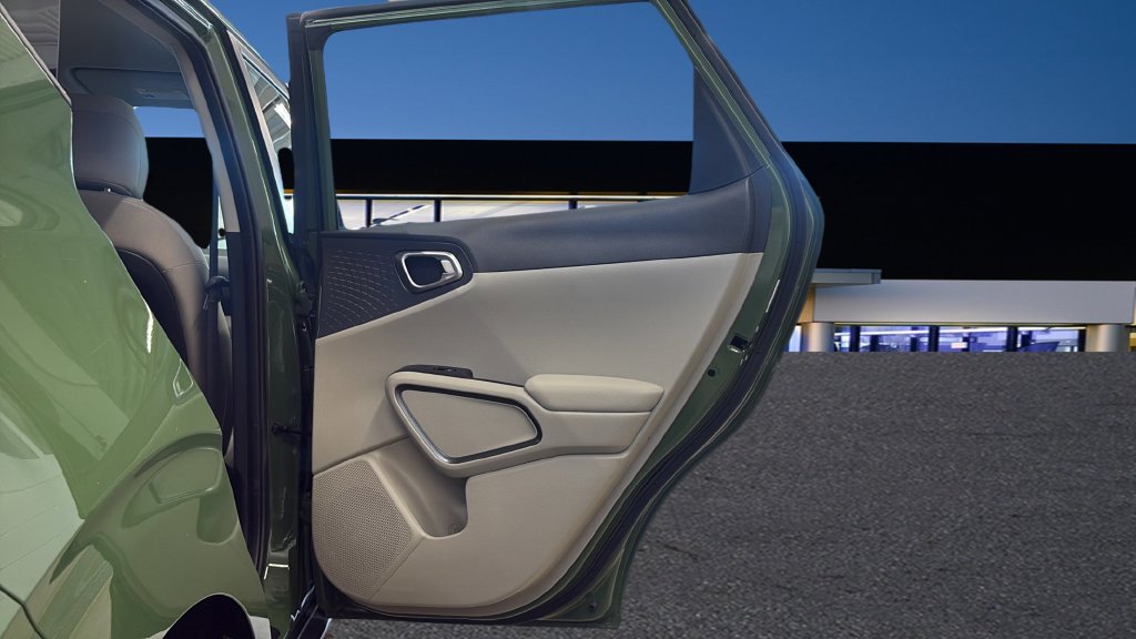 Used 2020 Kia Soul EX FWD image 35