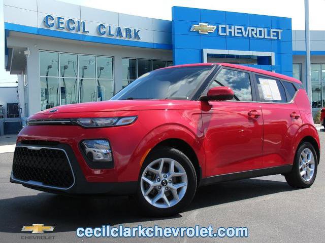 Used 2021 Kia Soul S image 1