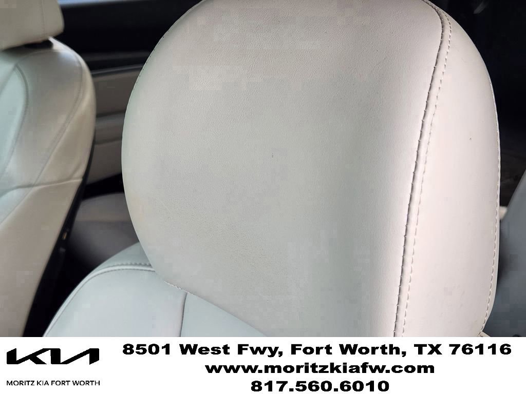 Certified 2022 Kia Telluride S FWD image 14