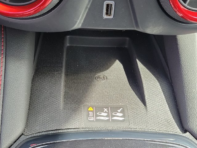 Certified 2024 Chevrolet Blazer RS FWD image 23