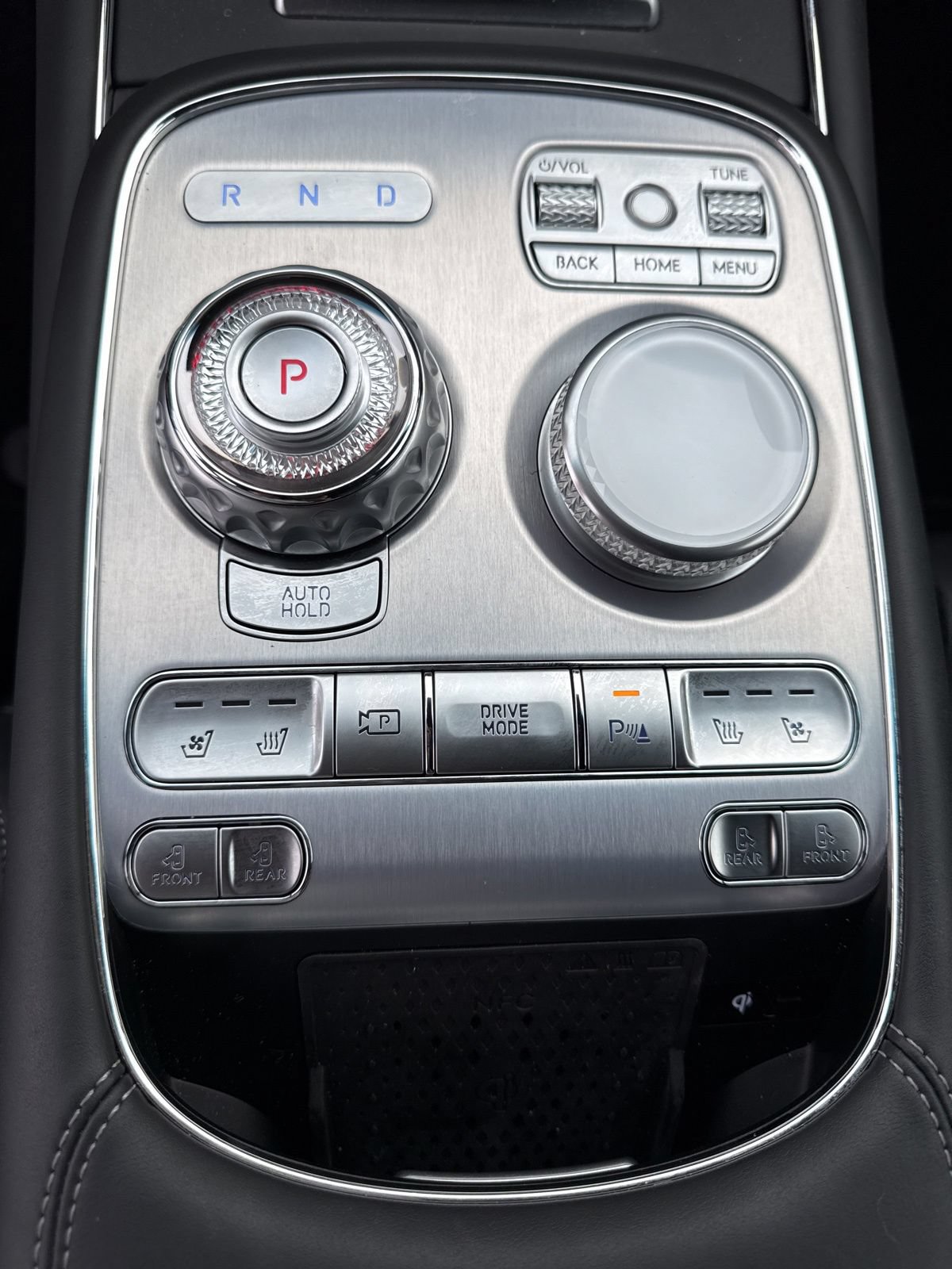 Used 2025 Genesis G90 3.5T AWD/4WD image 27