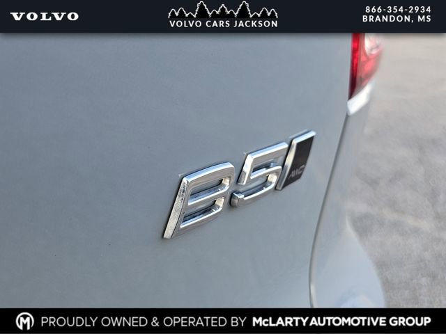 Used 2024 Volvo XC40 B5 Ultimate image 33