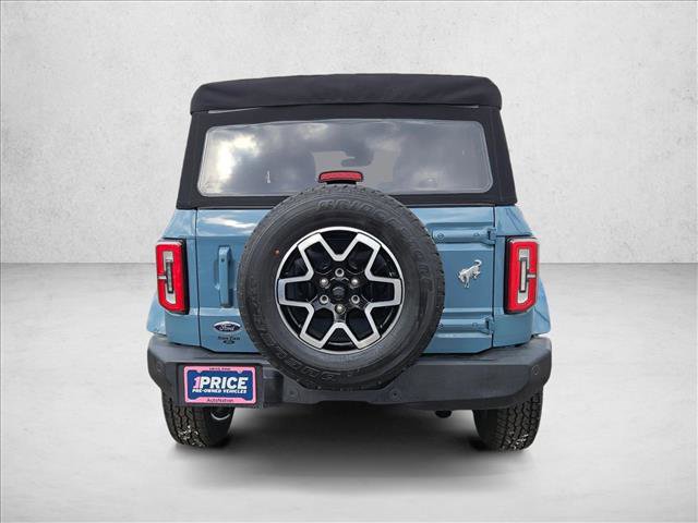 Used 2022 Ford Bronco Outer Banks image 6