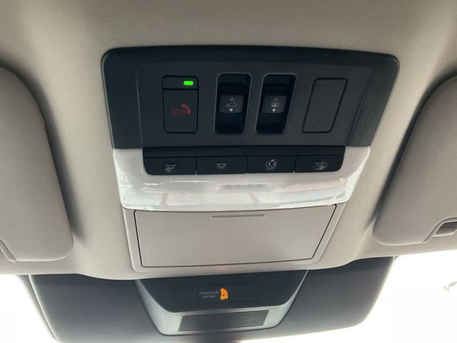 New 2026 Nissan Pathfinder Platinum image 17