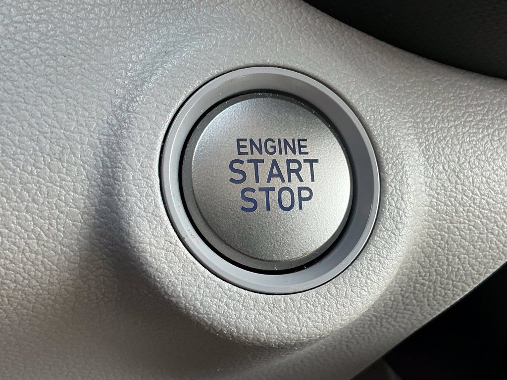 Used 2025 Hyundai Venue SEL FWD image 39