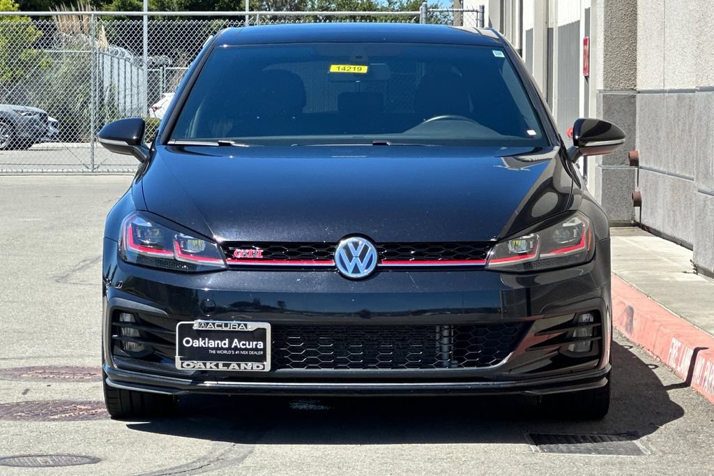 Used 2018 Volkswagen GTI SE FWD image 9