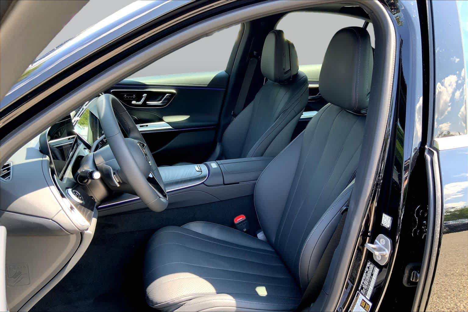 New 2027 Mercedes-Benz E 350 4MATIC Sedan image 12