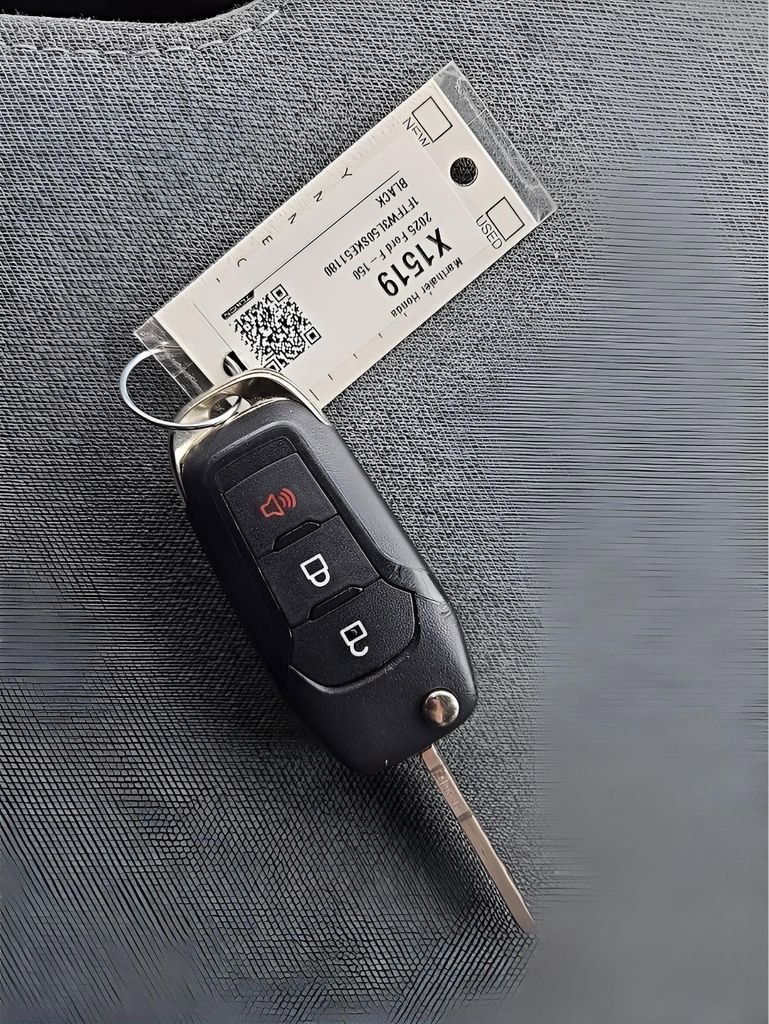 Used 2025 Ford F150 XLT w/ Equipment Group 301A Standard image 27