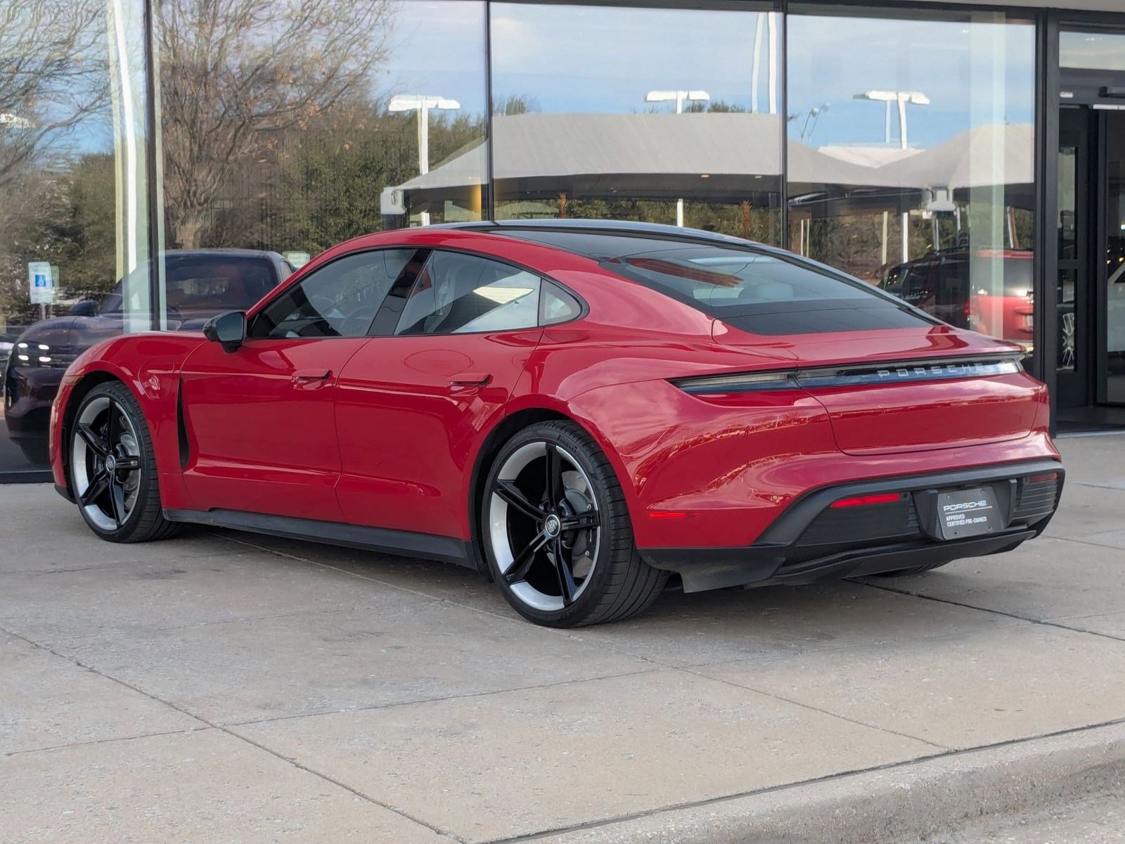 Used 2023 Porsche Taycan 4S image 3