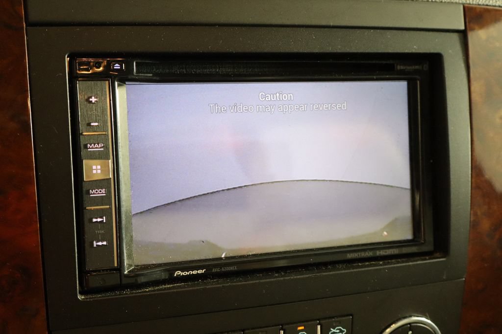 Used 2010 Chevrolet Silverado 1500 LTZ w/ Z71 Appearance Package AWD/4WD image 34