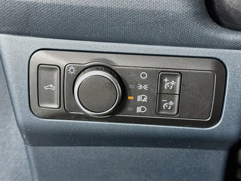 Used 2022 Ford Maverick Lariat FWD image 15