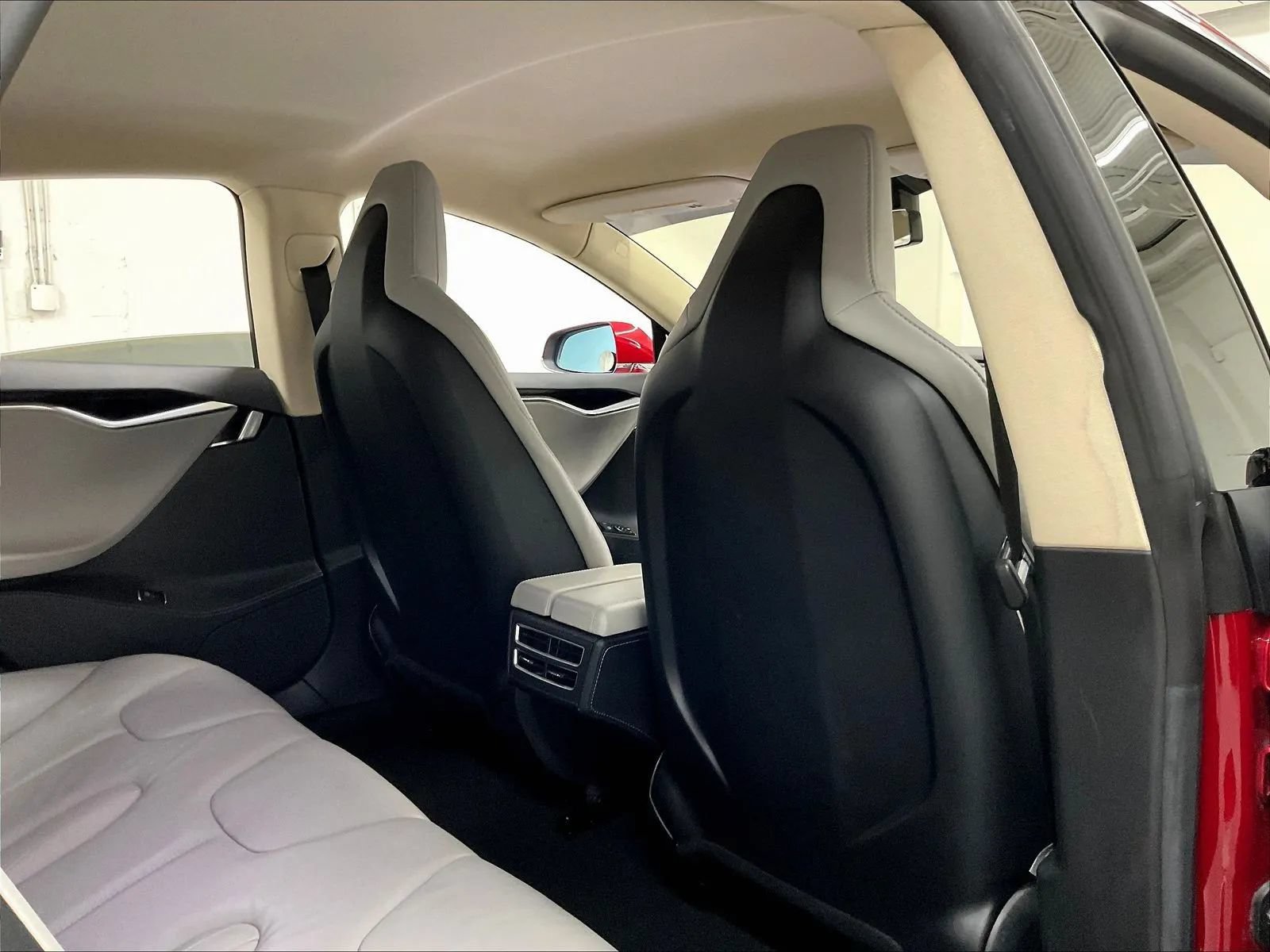 Used 2014 Tesla Model S 85 RWD image 45