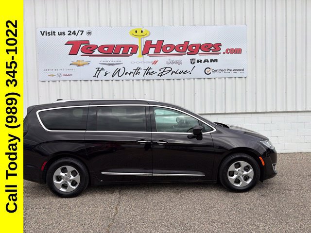 Used 2017 Chrysler Pacifica Touring-L Plus