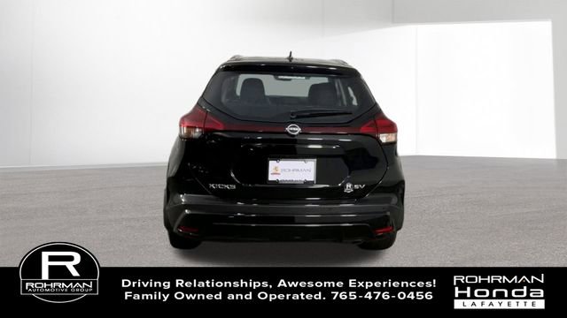 Used 2023 Nissan Kicks SV image 7