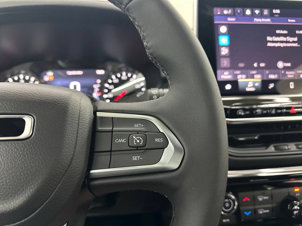 New 2026 Jeep Compass Latitude AWD/4WD image 37
