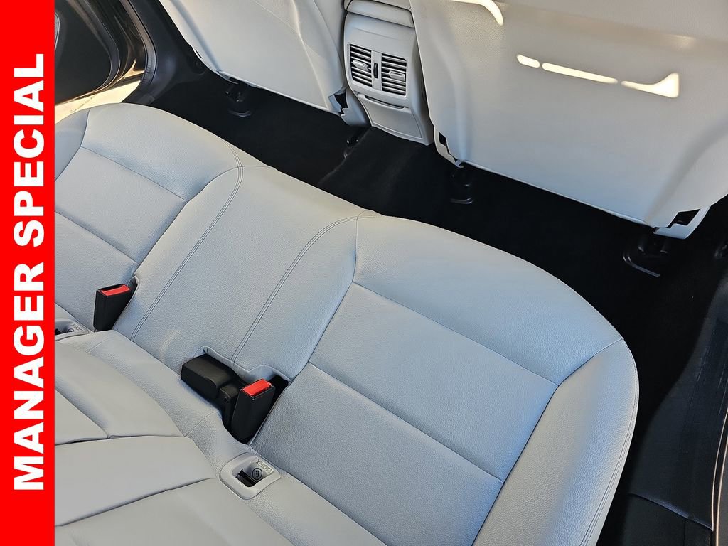 Used 2018 Mercedes-Benz GLA 250 image 11