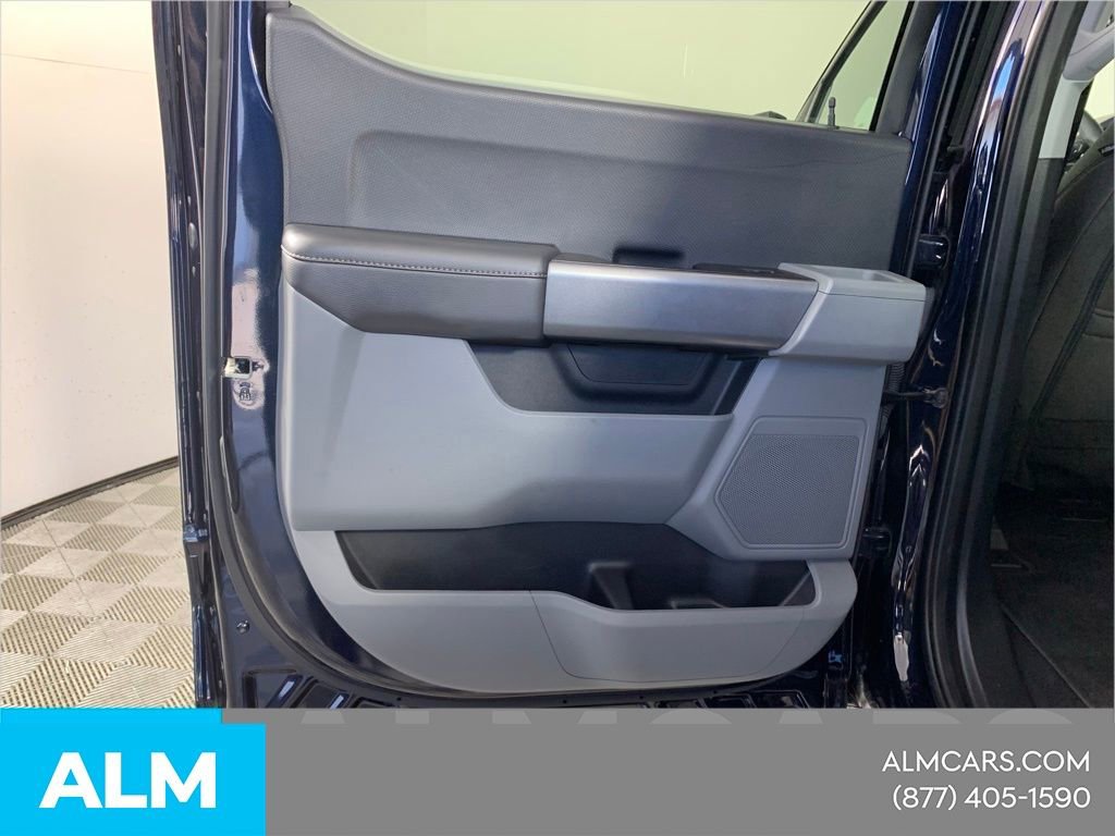 Used 2023 Ford F150 XLT w/ XTR Package image 33