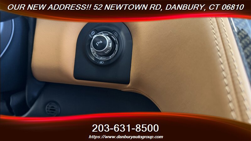 Used 2012 McLaren MP4-12C Coupe RWD image 44
