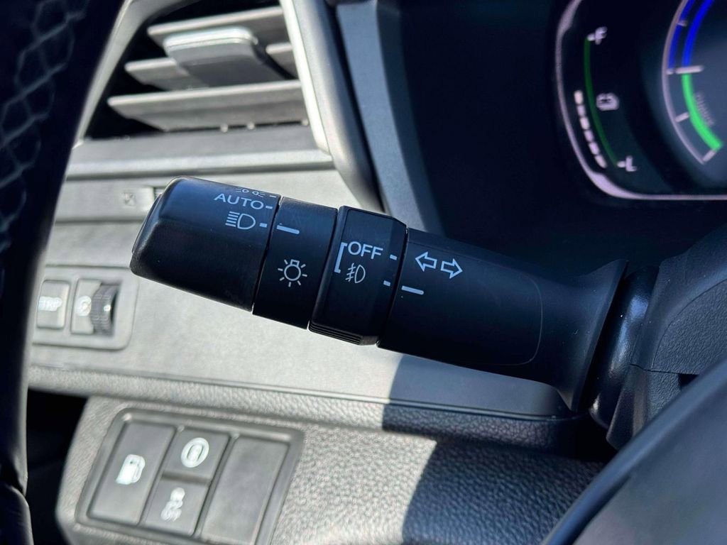 Used 2020 Honda Insight Touring image 21