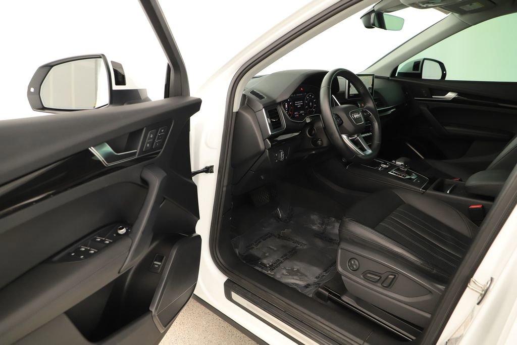 Used 2020 Audi Q5 2.0T Premium Plus image 14