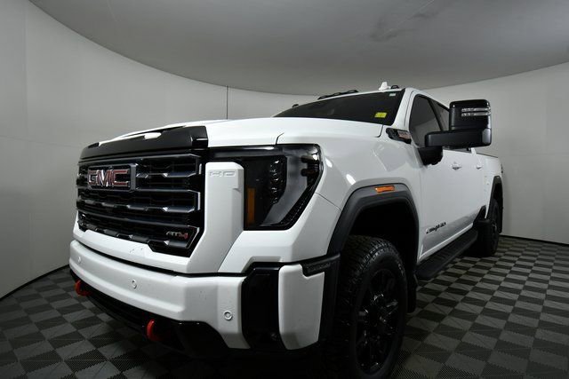 Used 2025 GMC Sierra 3500 AT4 w/ AT4 Premium Plus Package image 6
