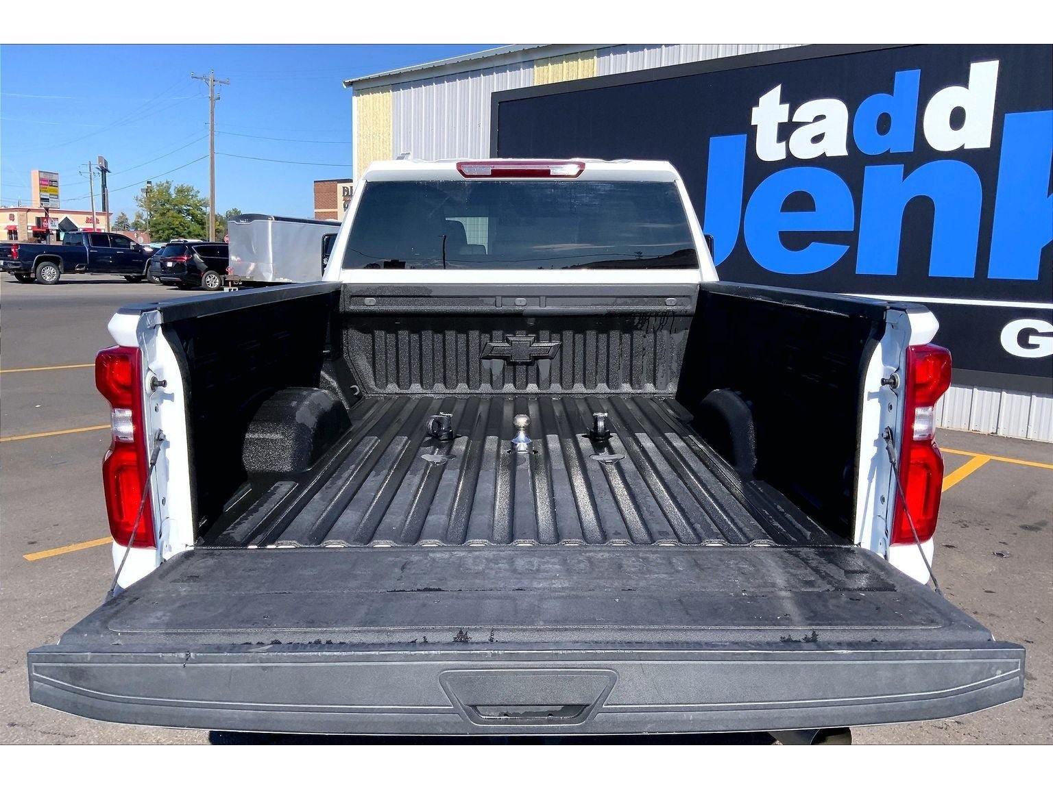 Used 2024 Chevrolet Silverado 3500 LTZ AWD/4WD image 11