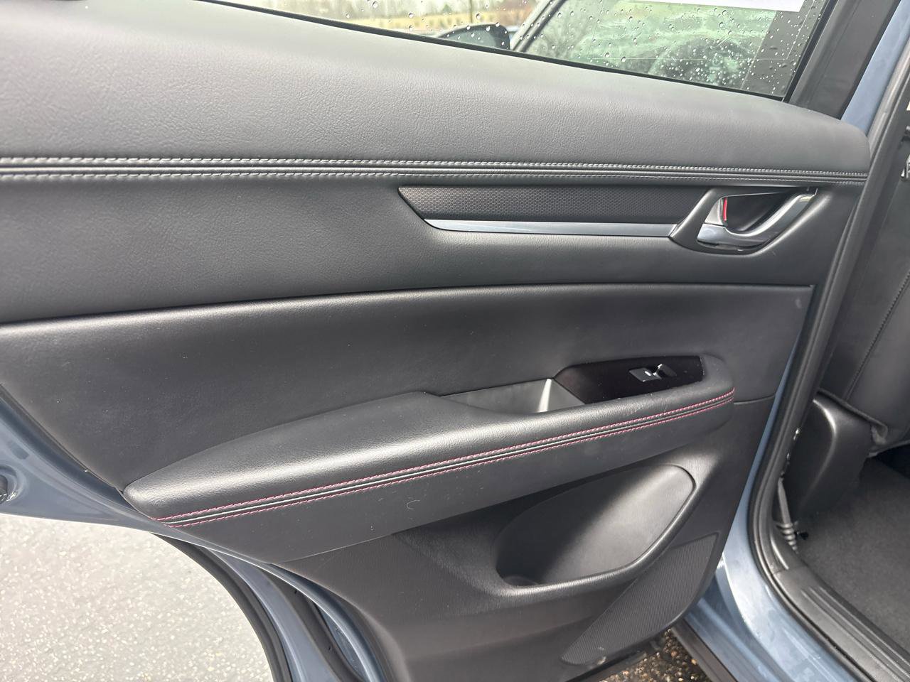 Used 2025 MAZDA CX-5 Carbon Edition image 23