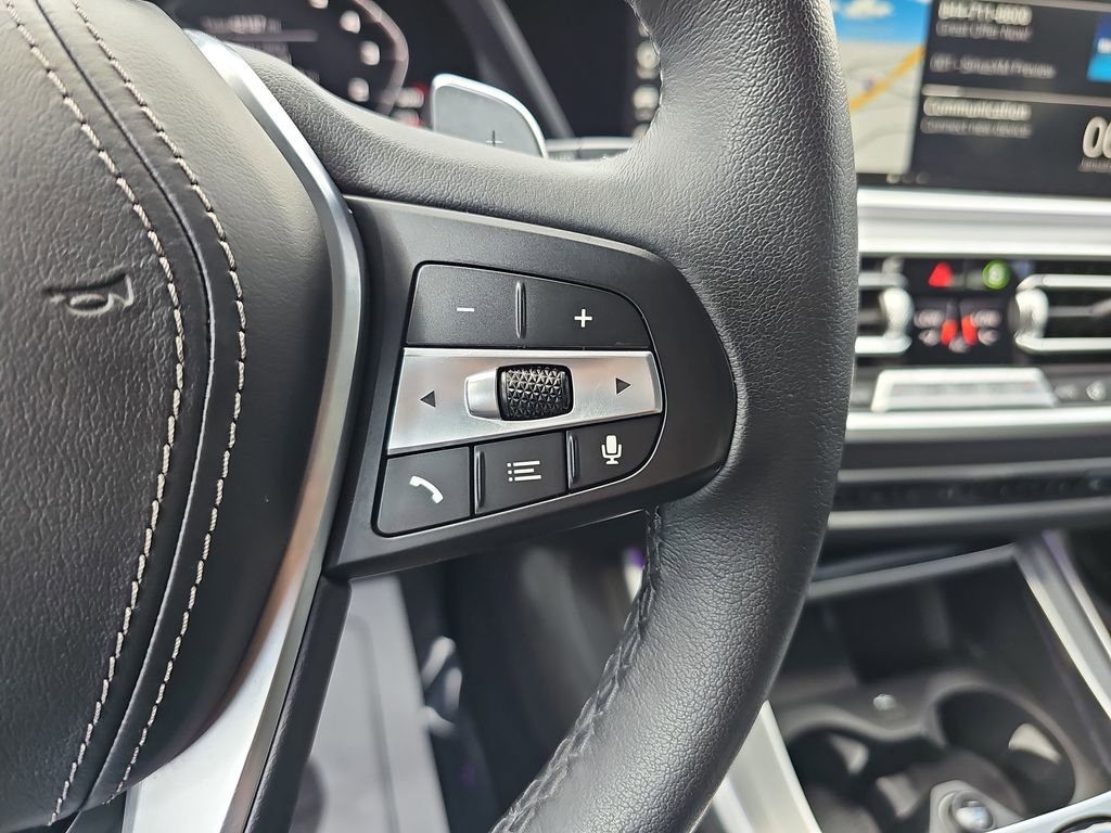 Used 2022 BMW X5 xDrive40i w/ Premium Package image 23