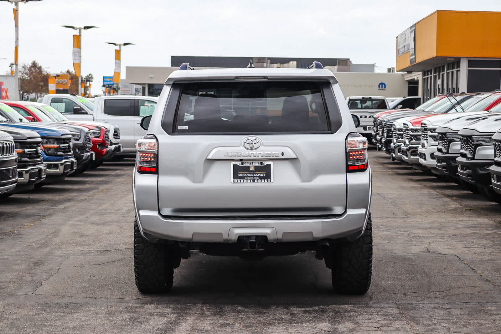 Used 2021 Toyota 4Runner SR5 AWD/4WD image 5
