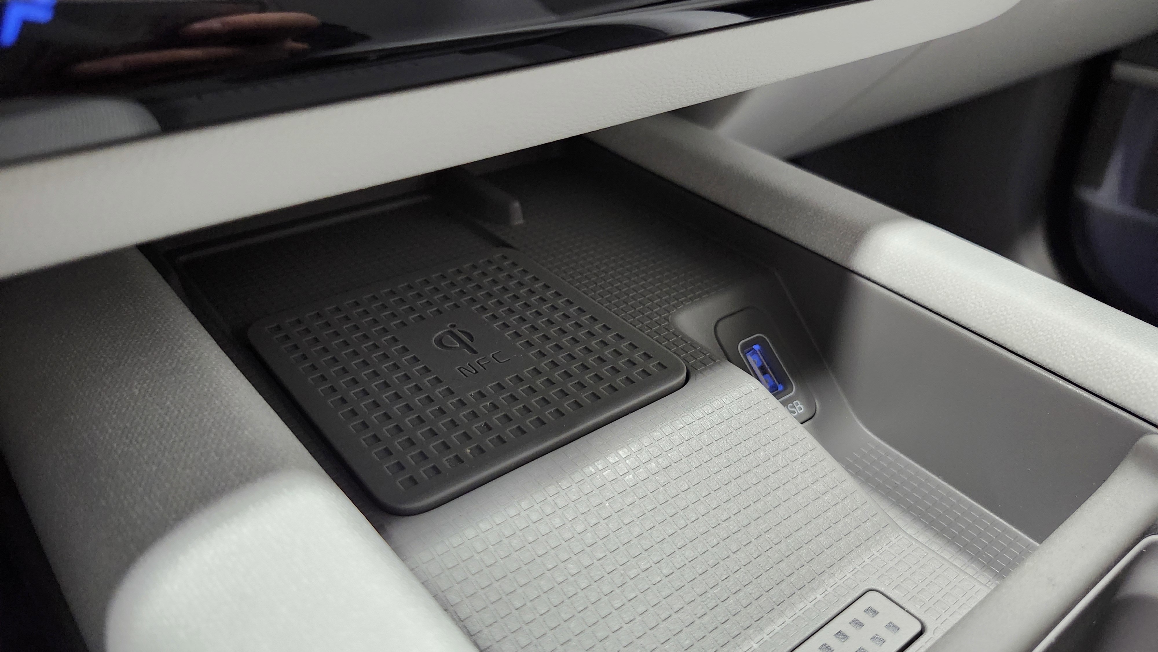 Used 2023 Hyundai Ioniq 6 SEL image 36